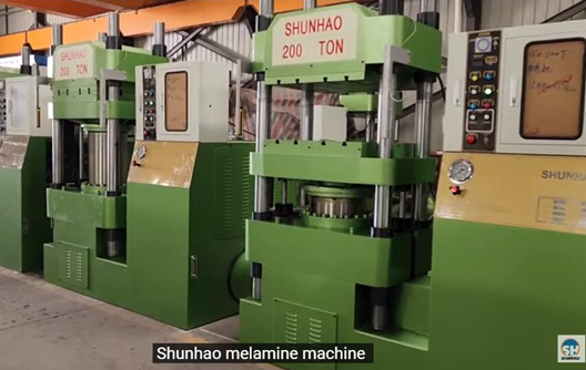 Máquina formadora de vajilla de melamina hidráulica automática de alta velocidad
