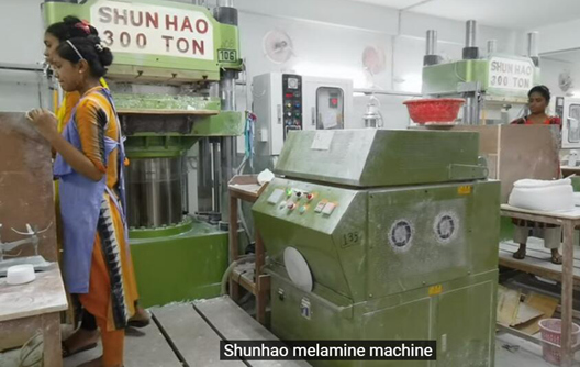 Máquina de precalentamiento de la máquina de moldeo completamente automática para la producción de vajillas de melamina