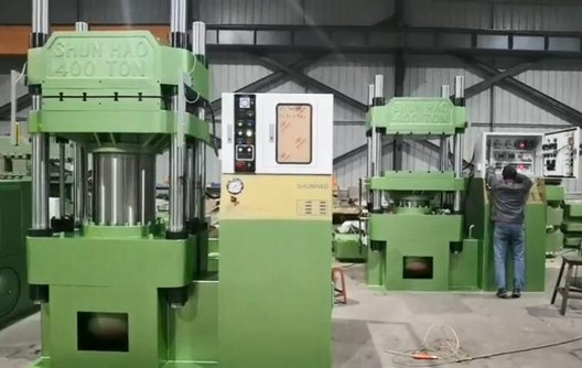 Máquina de moldeo de prensa de 400 toneladas Shunhao 