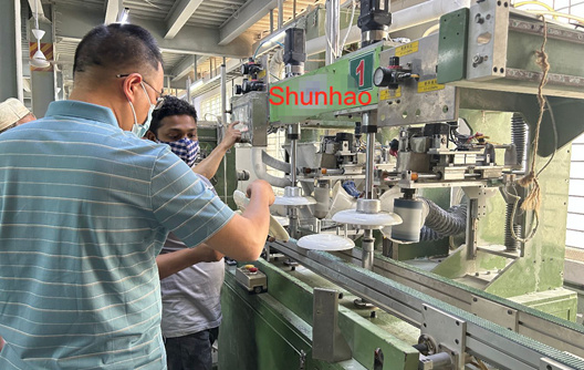 Orientación sobre el trabajo en la fábrica de Shunhao en el extranjero